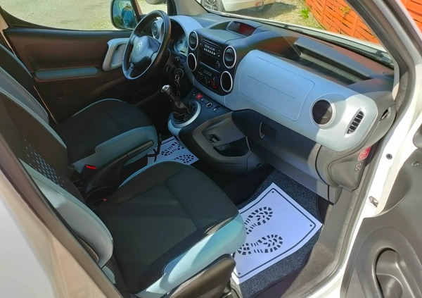 Citroen Berlingo cena 30900 przebieg: 178740, rok produkcji 2014 z Płock małe 466